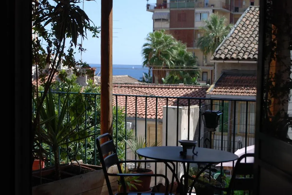 Al Mare In Citta Bed & Breakfast Catania
